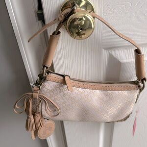 NWT BCBGIRLS small neutral zip close fabric and leather purse